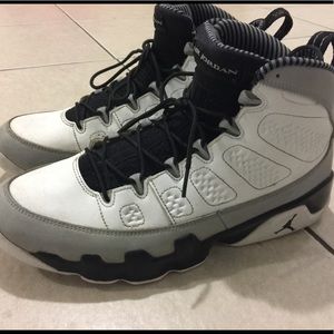 Air jordan retro 9 "barons" size 11 men preowned
